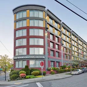 מלון Homewood By Hilton Downtown